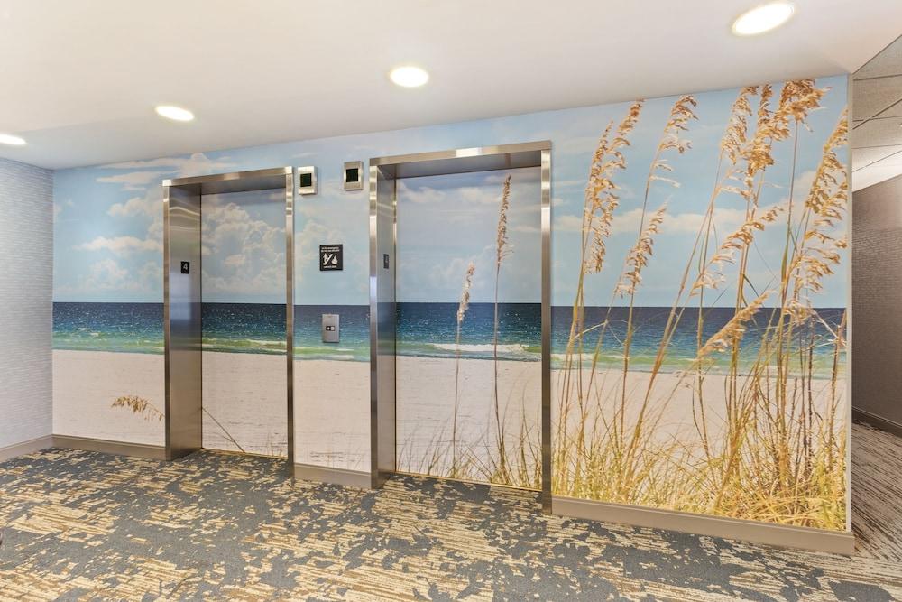 Hampton Inn & Suites St. Petersburg/Downtown Zewnętrze zdjęcie