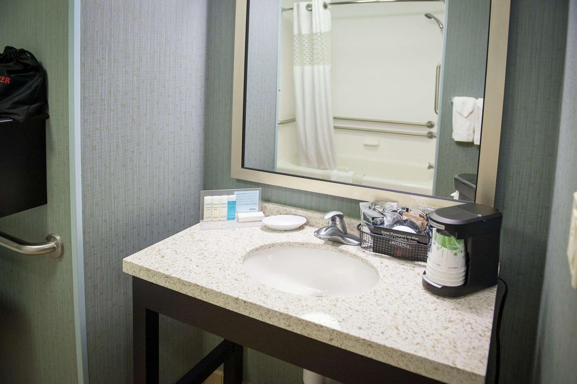 Hampton Inn & Suites St. Petersburg/Downtown Zewnętrze zdjęcie