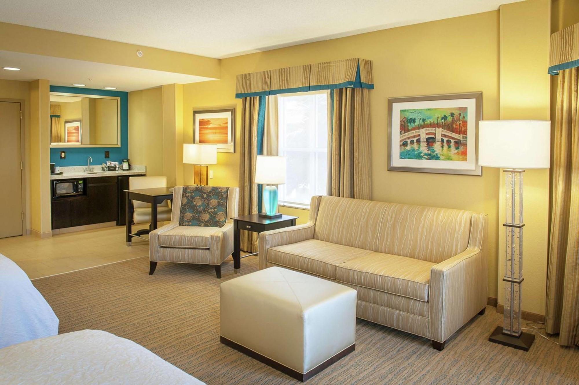 Hampton Inn & Suites St. Petersburg/Downtown Zewnętrze zdjęcie