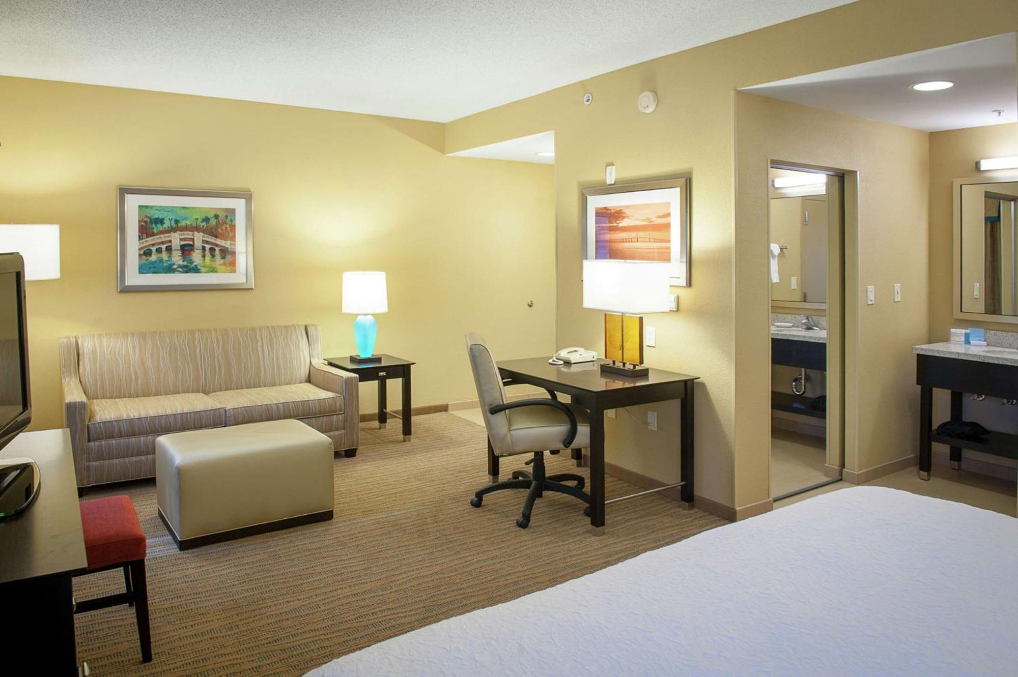 Hampton Inn & Suites St. Petersburg/Downtown Zewnętrze zdjęcie