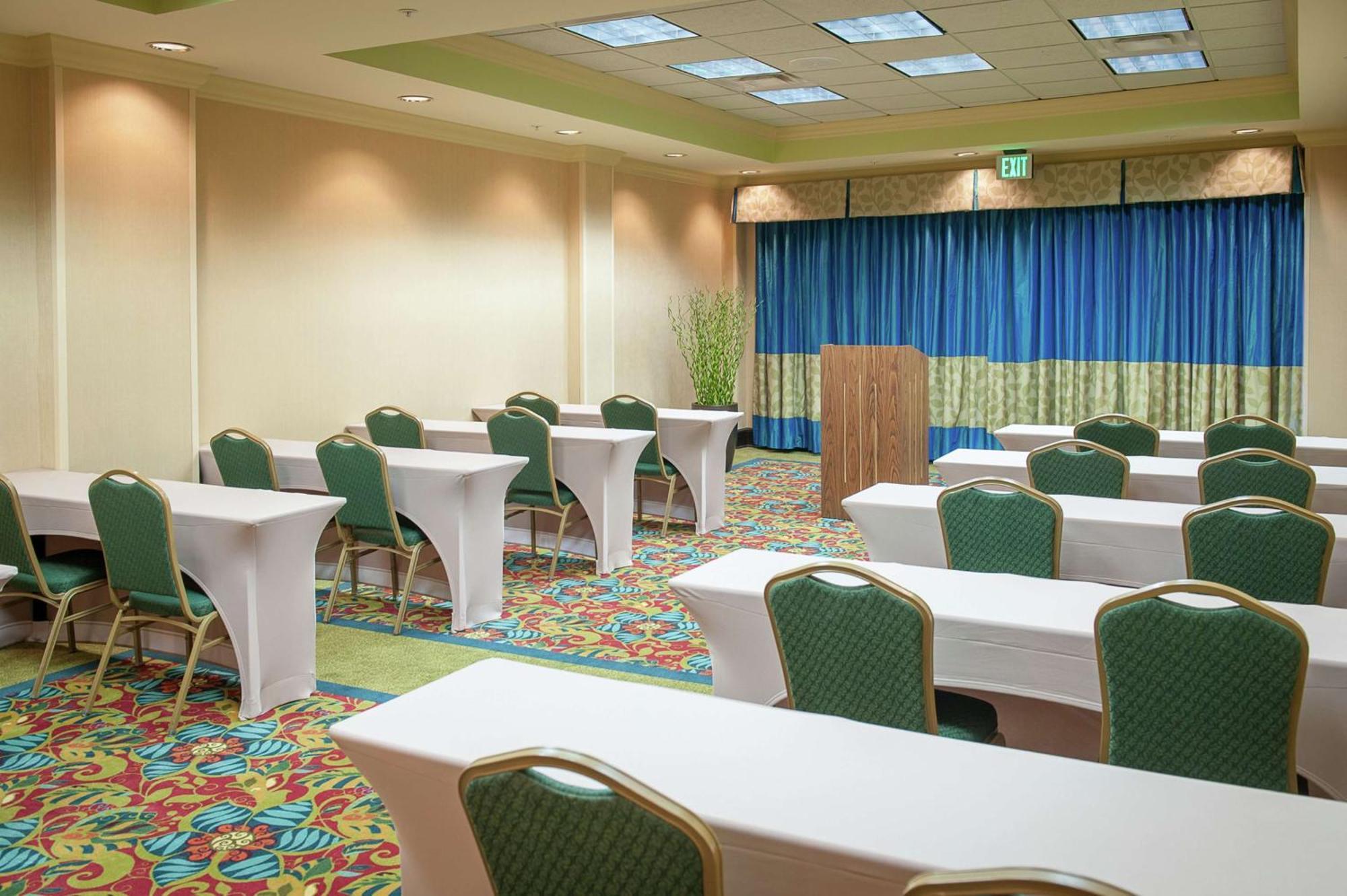 Hampton Inn & Suites St. Petersburg/Downtown Zewnętrze zdjęcie