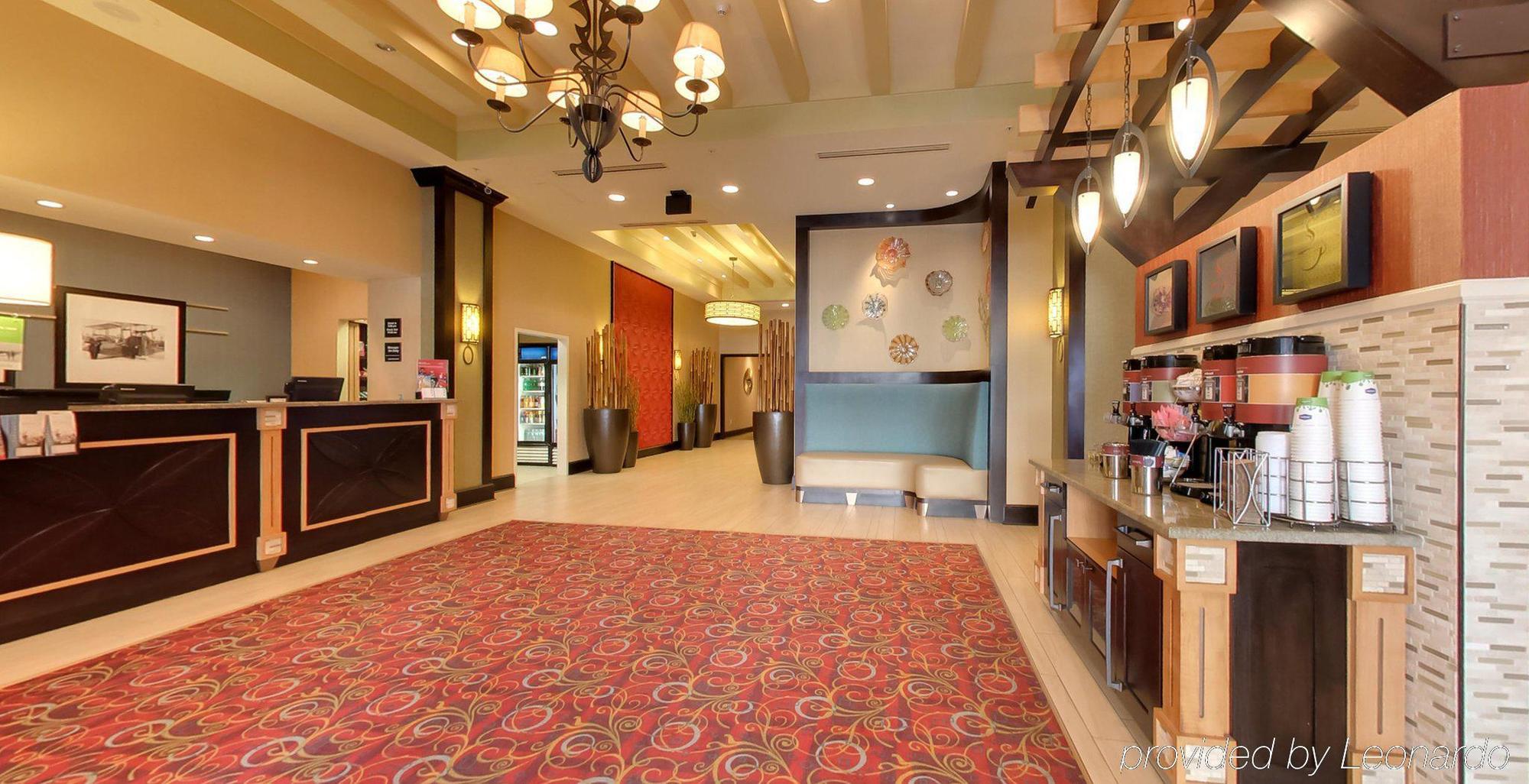 Hampton Inn & Suites St. Petersburg/Downtown Zewnętrze zdjęcie